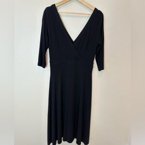 Ronan Chen Elegant Black V-Neck Dress